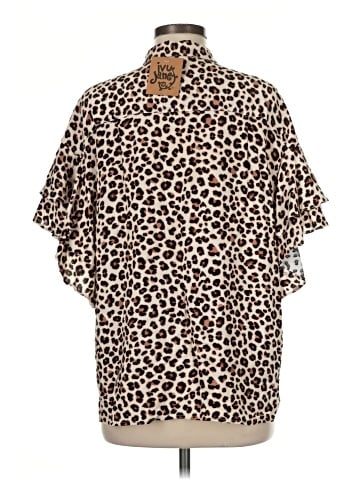Ivy Jane Short Sleeve Blouse (view 2)