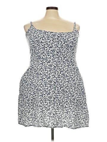 Old Navy Casual Dress (view 1)