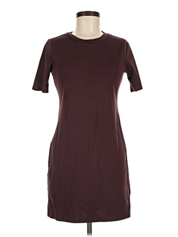 Old Navy Casual Dress (view 1)