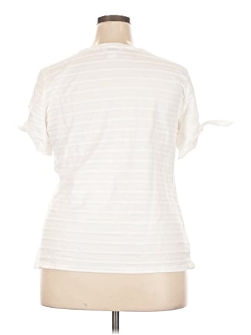 Liz Claiborne Short Sleeve Top (view 2)