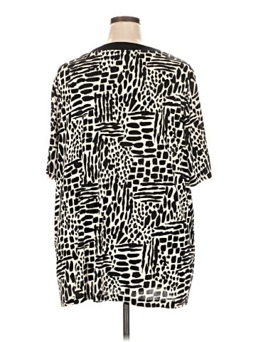 Maggie Barnes Short Sleeve Blouse (view 2)