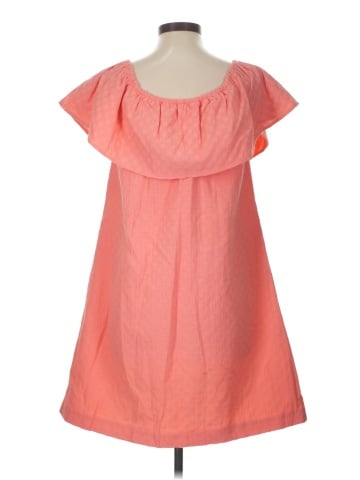 Crown & Ivy Casual Dress (view 2)