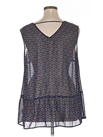 DR2 Sleeveless Blouse (view 2)