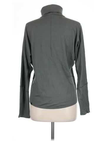 Lululemon Athletica Long Sleeve Turtleneck (view 2)