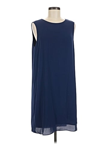 BCBGMAXAZRIA Casual Dress (view 1)