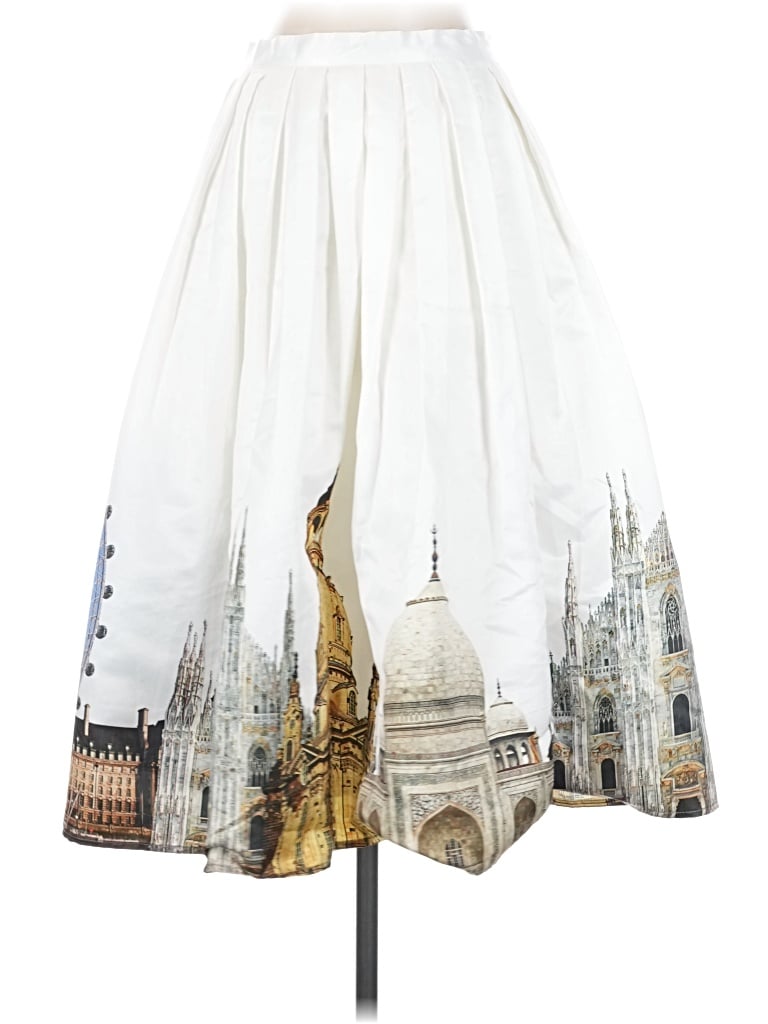 Pre-owned Chicwish Casual Skirt In White