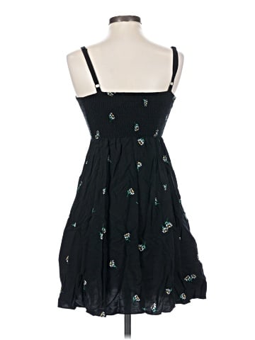 Old Navy Cocktail Dress (view 2)