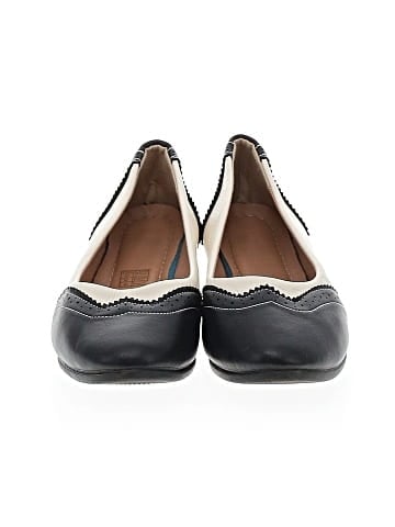 Unbranded Flats (view 2)
