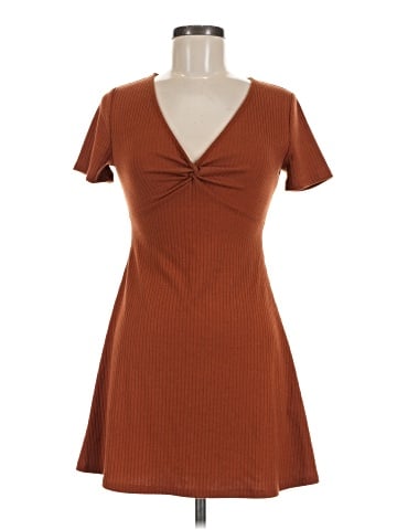 Forever 21 Casual Dress (view 1)