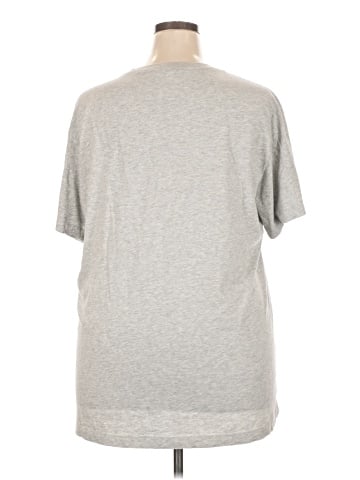 Nike Short Sleeve T-Shirt (view 2)
