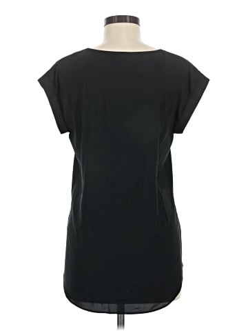 Express Outlet Short Sleeve Top (view 2)