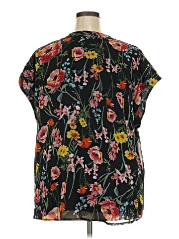 Vince Camuto Short Sleeve Blouse (view 2)