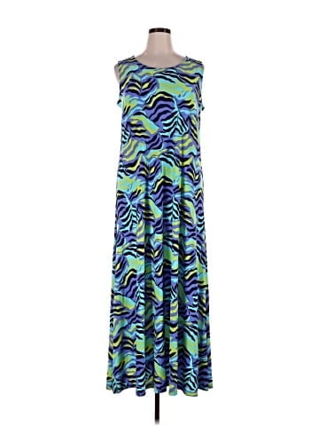 Attitudes by Renee Casual Dress (view 1)