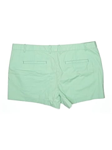 Gap Shorts (view 2)
