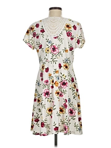 Bobbie Brooks Casual Dress (view 2)