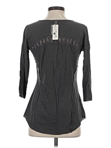 Simply Noelle Long Sleeve Henley (view 2)