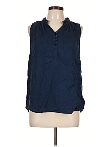 Liz Claiborne Sleeveless Button-Down Shirt (view 1)