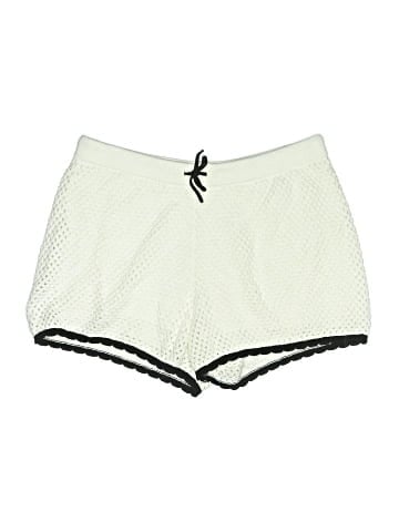 Gap Shorts (view 1)