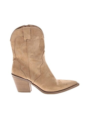 Universal Thread Boots (view 1)