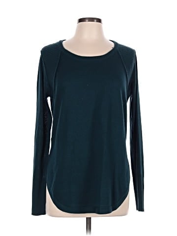 RD Style Pullover Sweater (view 1)