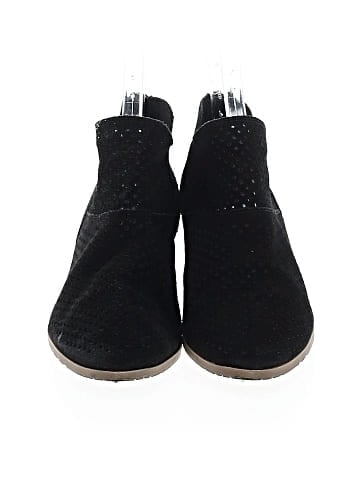 Kenneth Cole REACTION Ankle Boots (view 2)