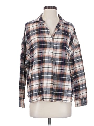 Uniqlo Long Sleeve Button-Down Shirt (view 1)