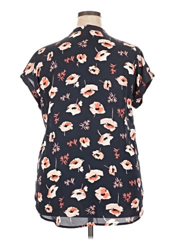 Pleione Short Sleeve Blouse (view 2)