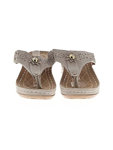 Unbranded Wedges (view 2)