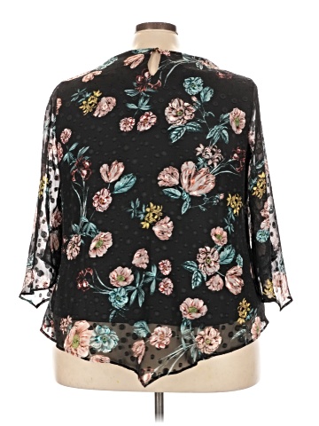 Roz & Ali 3/4 Sleeve Blouse (view 2)