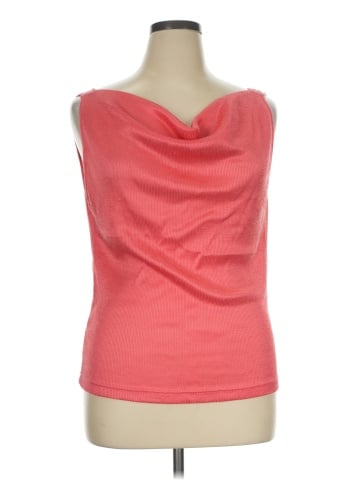 Jamie Nicole Collection Sleeveless T-Shirt (view 1)