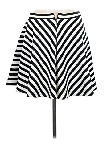 Abercrombie & Fitch Casual Skirt (view 2)