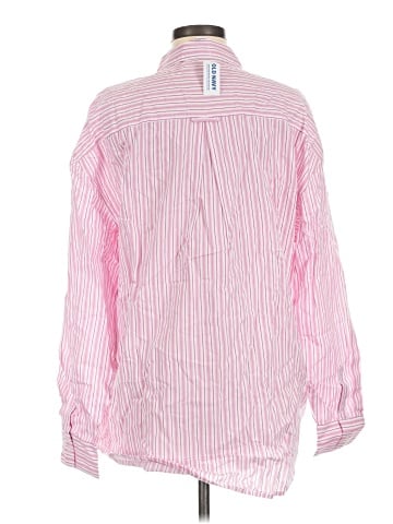 Old Navy Long Sleeve Button-Down Shirt (view 2)