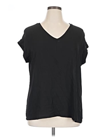 Worthington Short Sleeve Top (view 1)