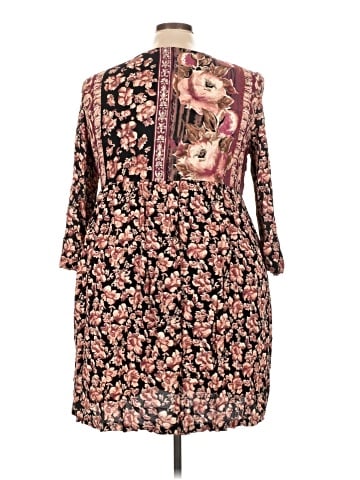 Carole Little Casual Dress (view 2)