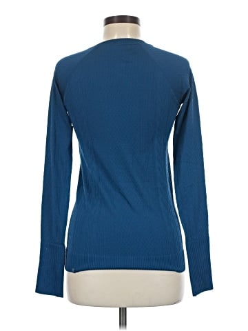 Lululemon Athletica Long Sleeve T-Shirt (view 2)