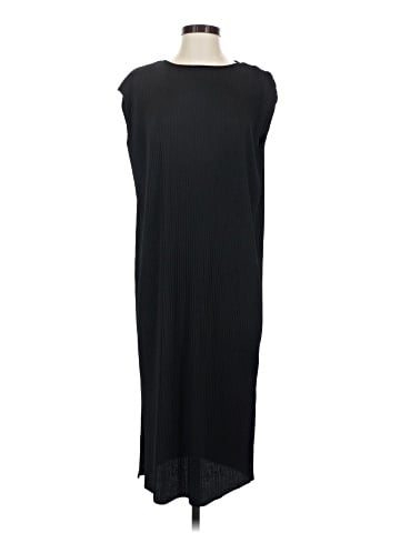 Uniqlo Casual Dress (view 1)
