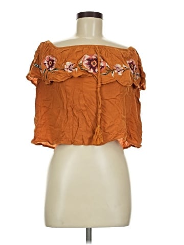 Xhilaration Short Sleeve Blouse (view 1)
