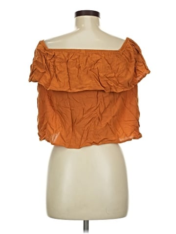 Xhilaration Short Sleeve Blouse (view 2)