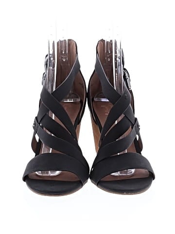 Crown Vintage Wedges (view 2)