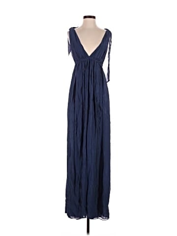 Alice + Olivia Casual Dress (view 1)