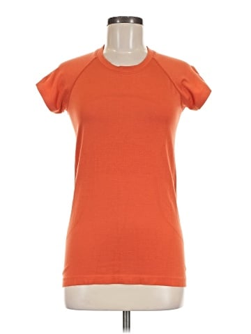 Lululemon Athletica Short Sleeve T-Shirt (view 1)