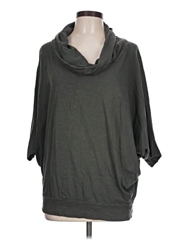 Velvet 3/4 Sleeve Top (view 1)