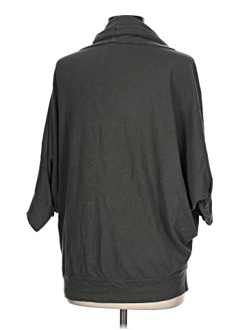 Velvet 3/4 Sleeve Top (view 2)