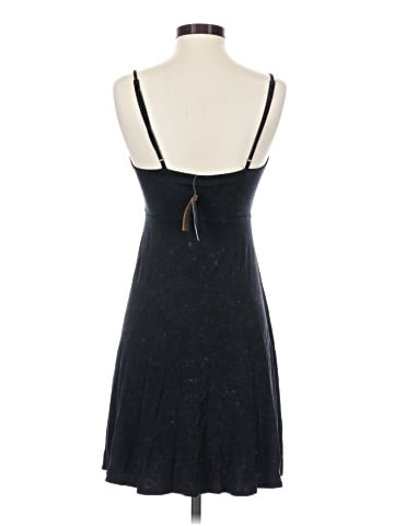American Eagle Outfitters Cocktail Dress (view 2)