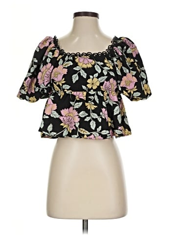 Blu Pepper Short Sleeve Blouse (view 1)