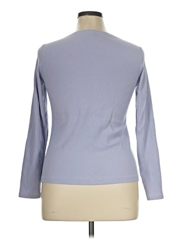 Uniqlo Long Sleeve T-Shirt (view 2)
