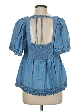 Old Navy Short Sleeve Blouse (view 2)