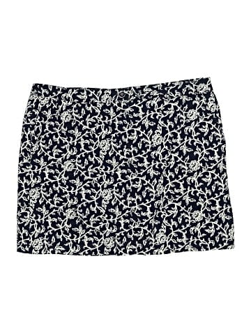 Karen Scott Skort (view 1)