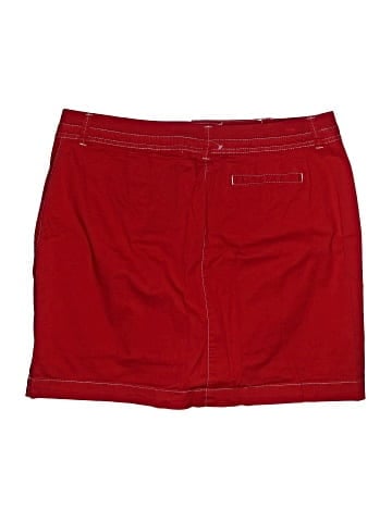 Karen Scott Skort (view 2)
