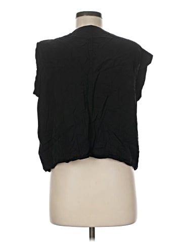 Velvet Heart Sleeveless Blouse (view 2)